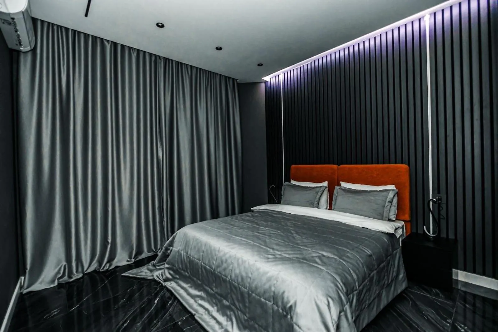 Amazing Apartment Center Vip Nizami 巴库